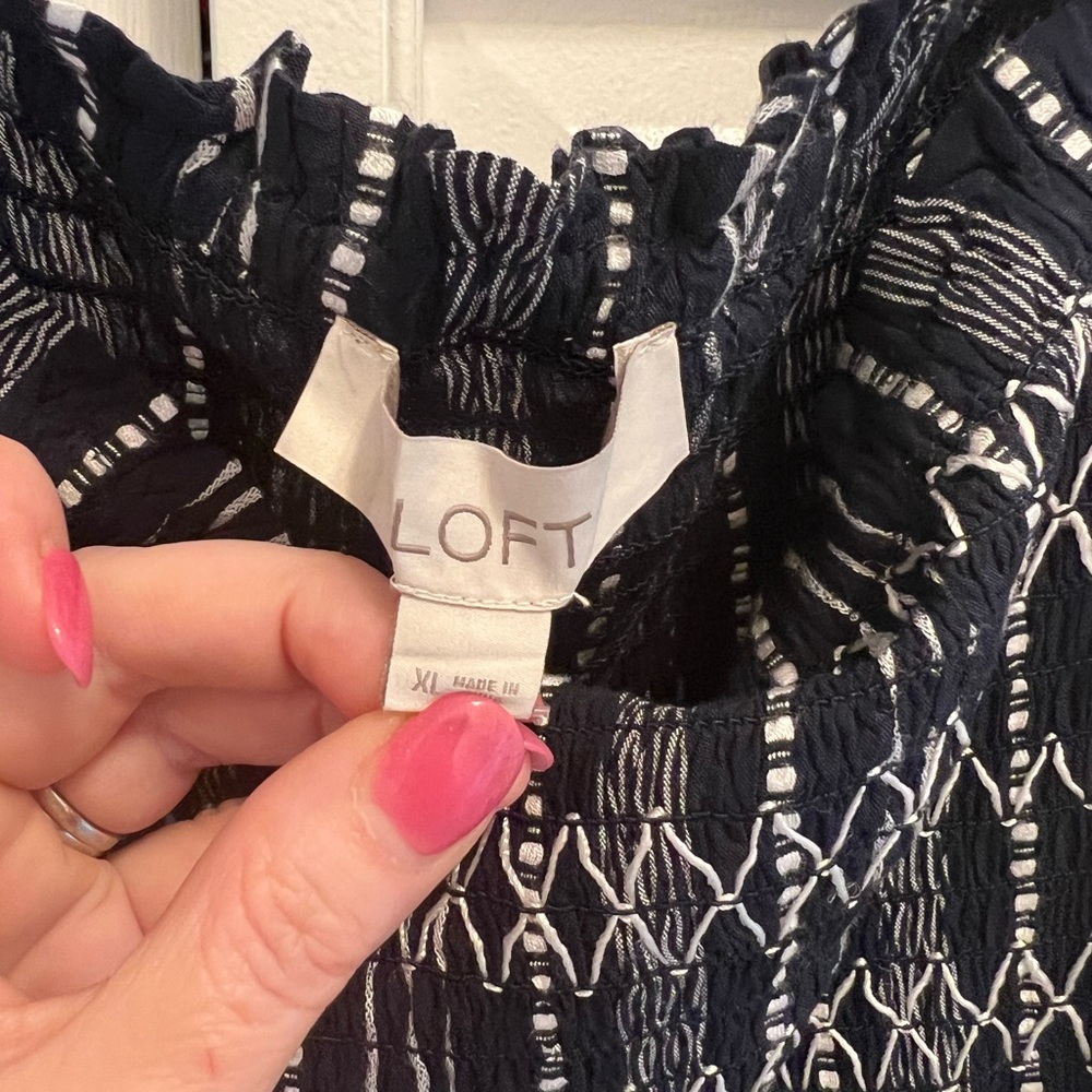 NWOT Loft navy blue and white romper - XL